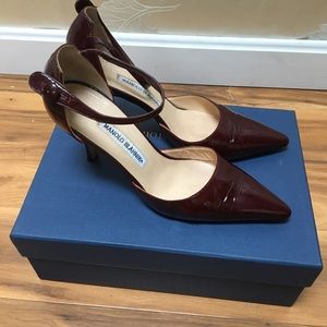 Maroon Patent Leather Pointy Toed Manolos
